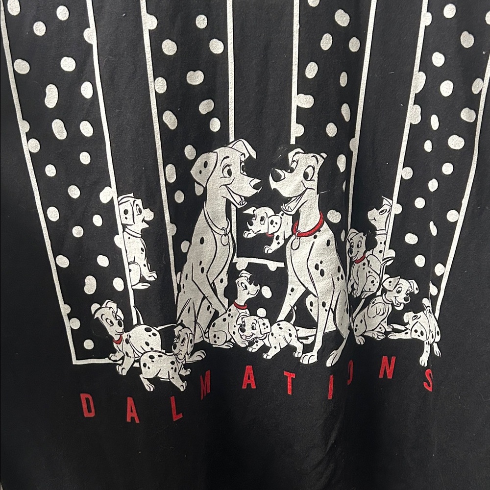 101 Dalmatian Disney Long Sleeve Shirt - Picture 2 of 4